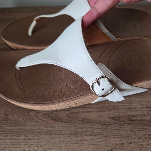 EUC FITFLOP WHITE LEATHER UPPER COMFY SLIPPERS SIZE 9 - Picture 4 of 15